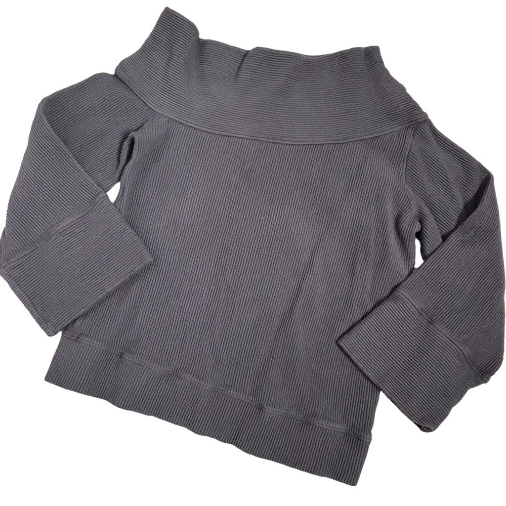 Off-Shoulder Ribbed Sweater Top - Gray - Picture 2 of 14
